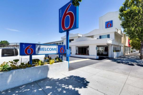 Гостиница Motel 6-San Jose, CA - Convention Center  Сан-Хосе